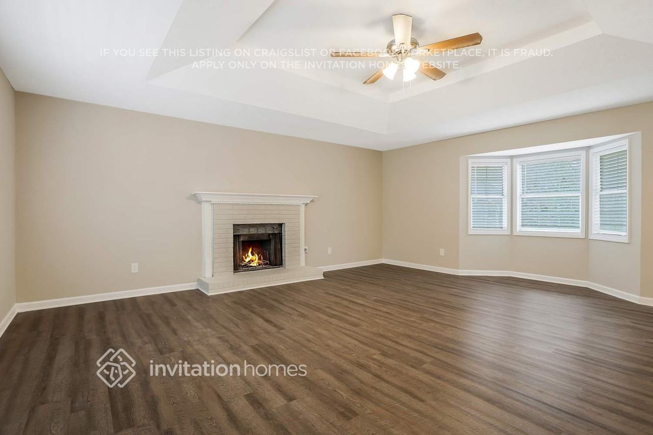 4912 Fenbrook Dr - Photo 4 of 27