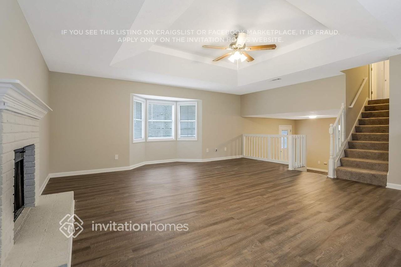 4912 Fenbrook Dr - Photo 5 of 27