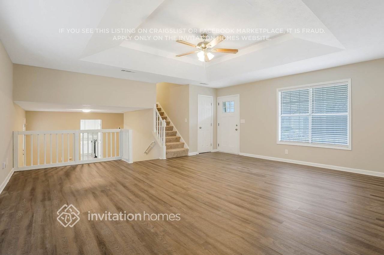 4912 Fenbrook Dr - Photo 6 of 27