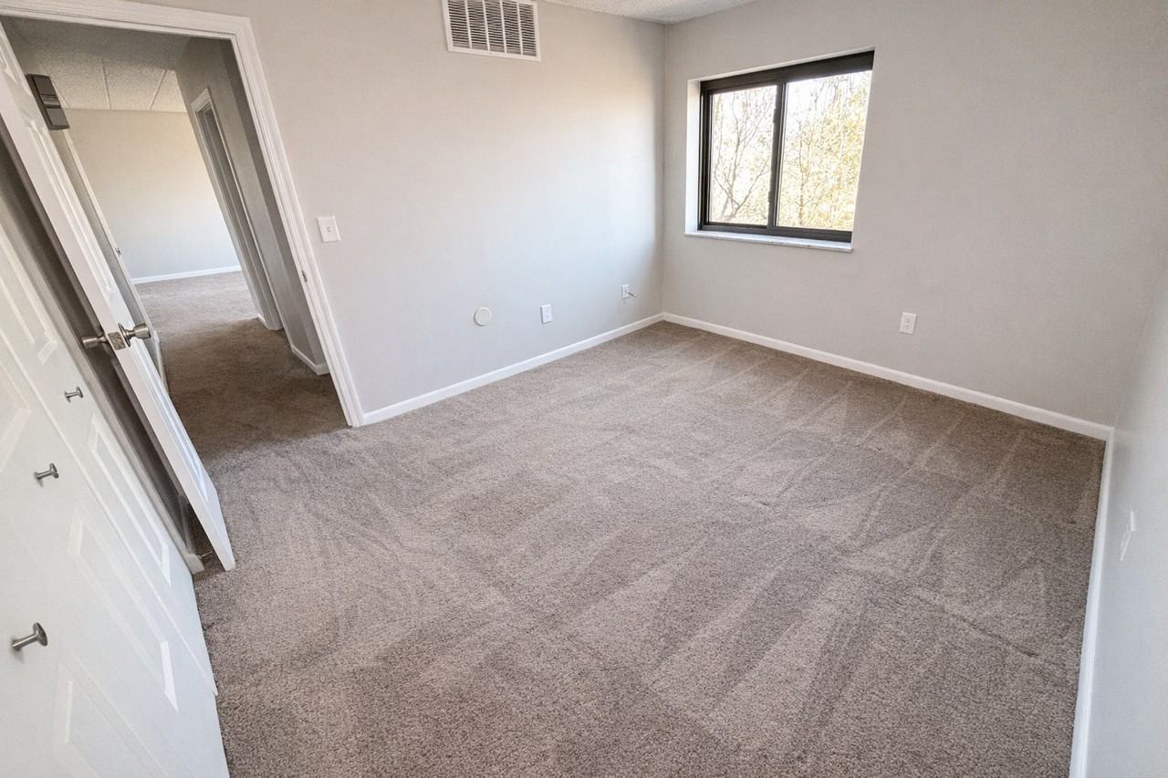 810C Mcknight Cir #C810 - Photo 7 of 12