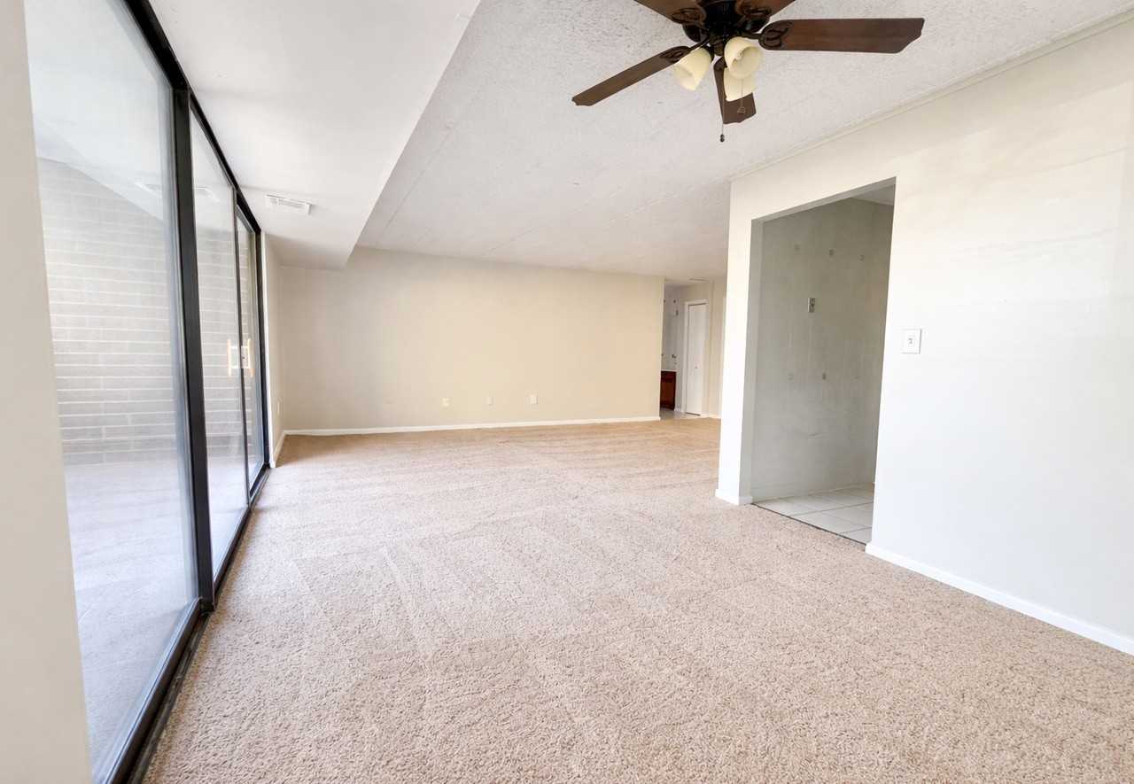 712C Mcknight Cir #C712 - Photo 2 of 11