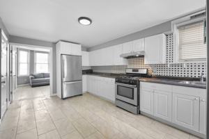 featured image of 6113 Washington St #3