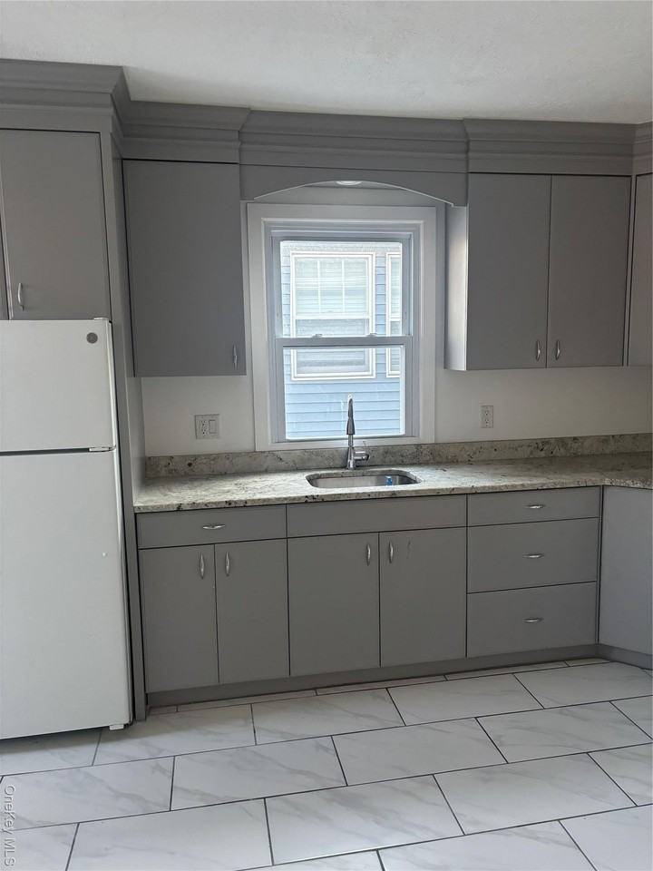 20 North White Street N White Street - Photo 6 of 12