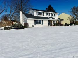 featured image of 7 Berrywood Rd