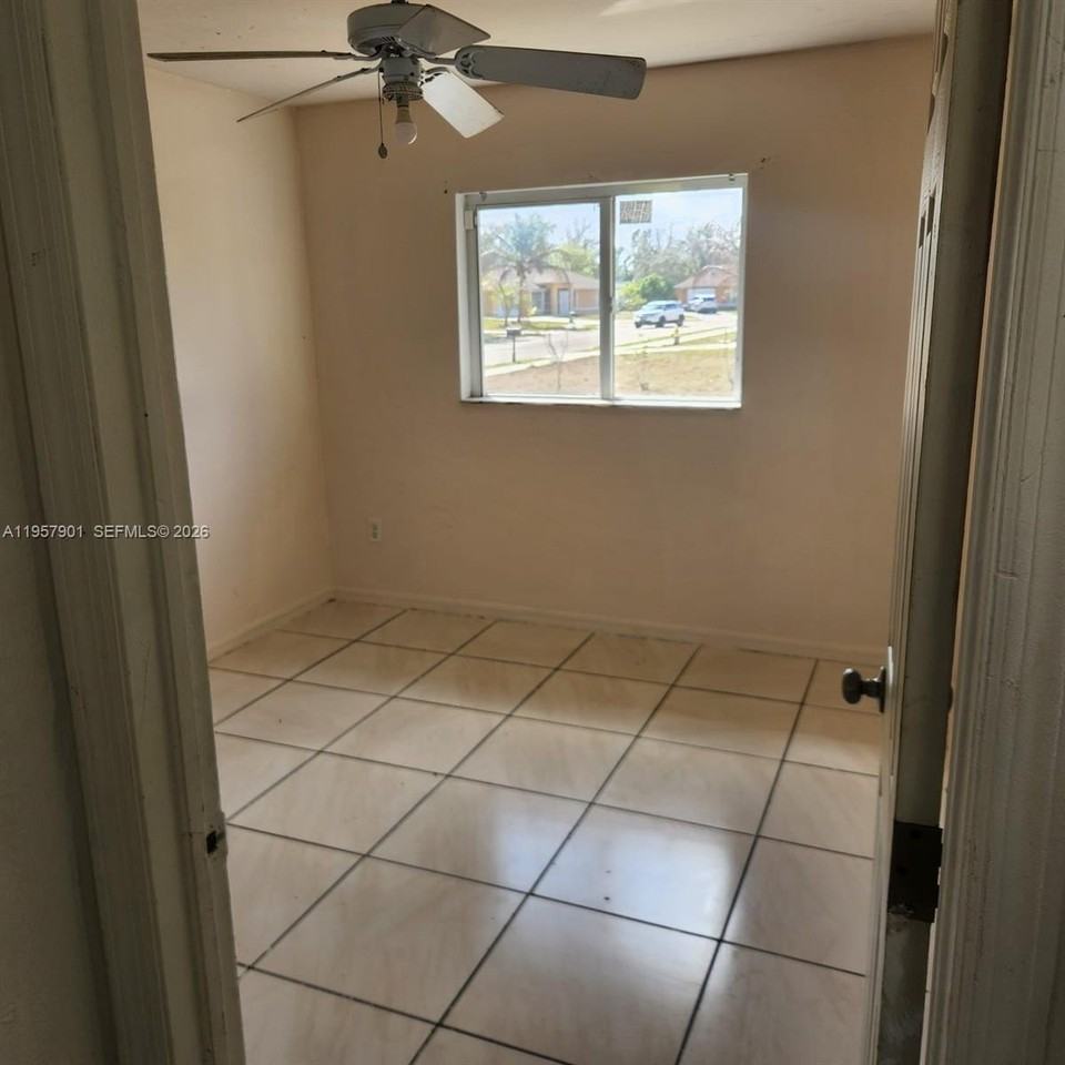 3241 Willin St - Photo 7 of 20