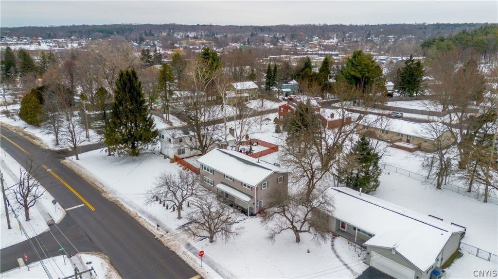 4618 Brickyard Falls Rd - Photo 2 of 26