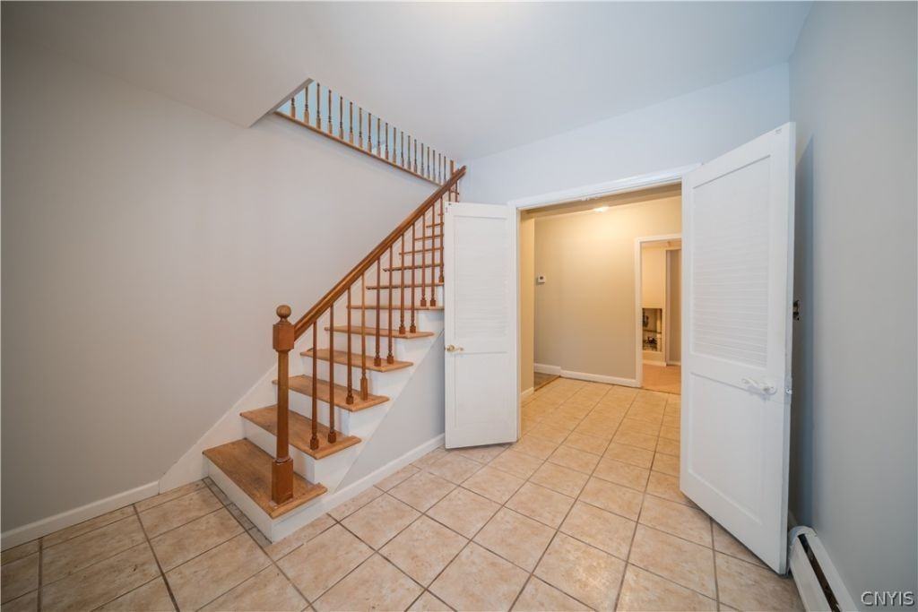 4618 Brickyard Falls Rd - Photo 4 of 26