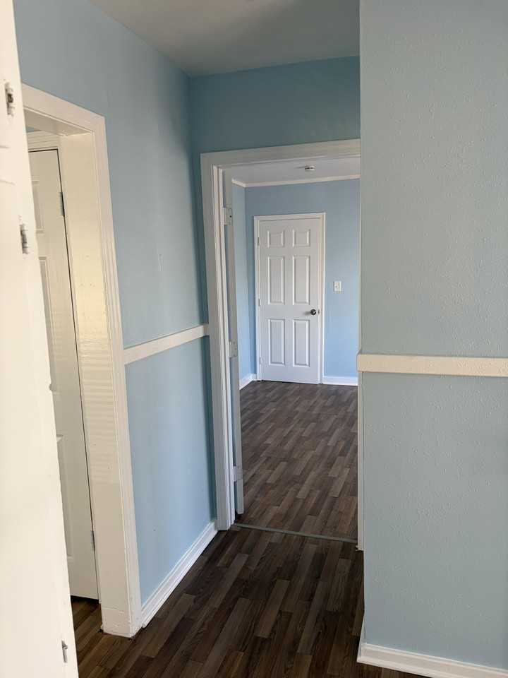 3155 Shirley Dr - Photo 5 of 10