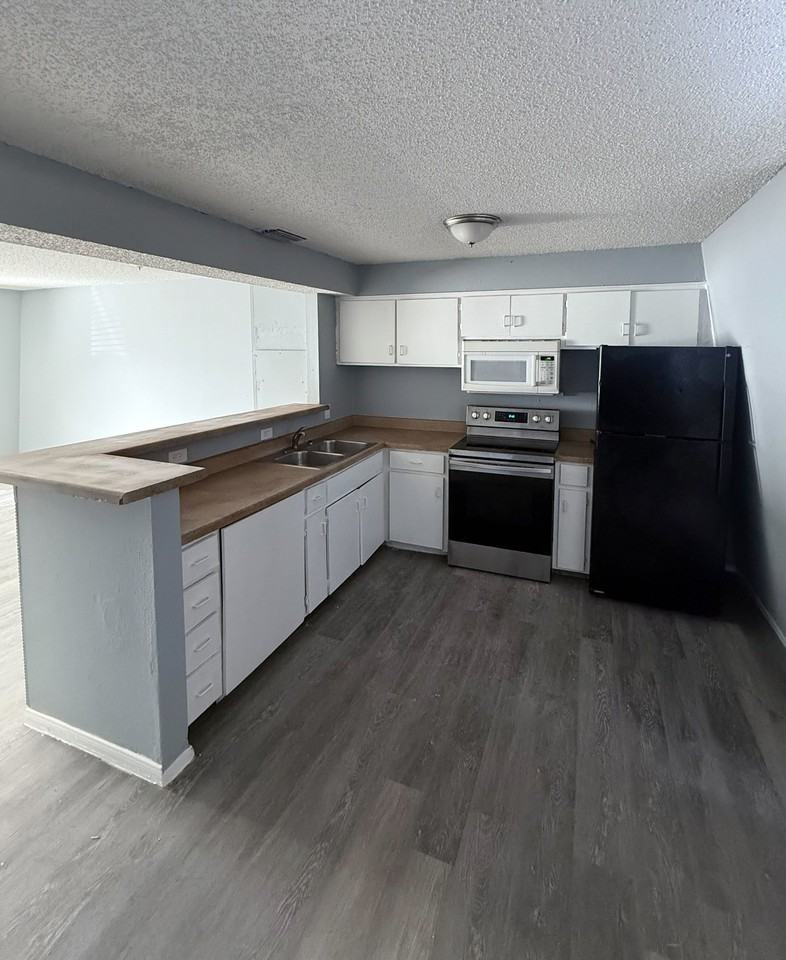 10852 Shiloh Rd #403