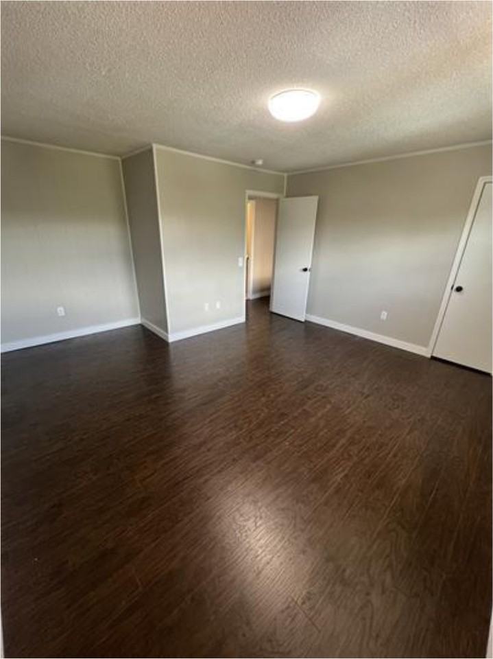 175 Bell Court Dr #7 - Photo 6 of 7