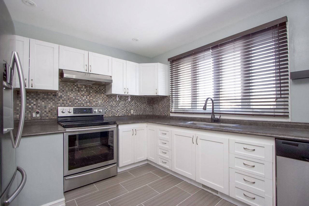 94 Emperor St #MAIN - Photo 5 of 21