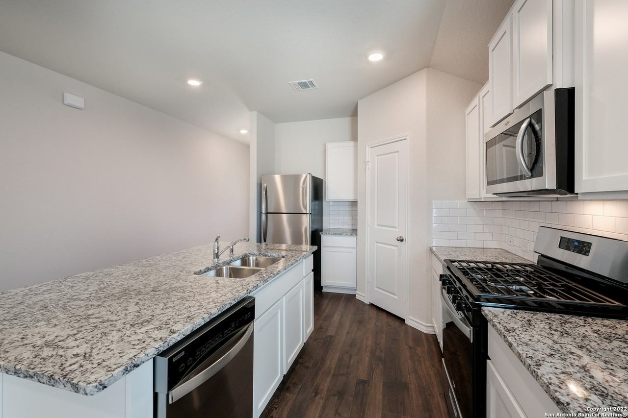 Chase Fls #1 - Photo 4 of 17