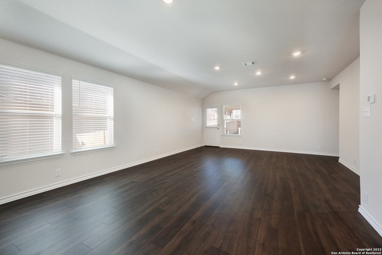 Chase Fls #1 - Photo 6 of 17