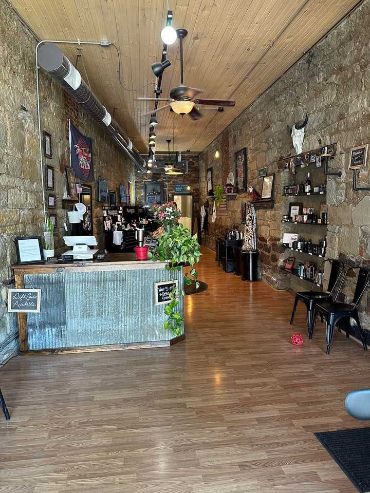 111 N Holden St #1 - Photo 5 of 9