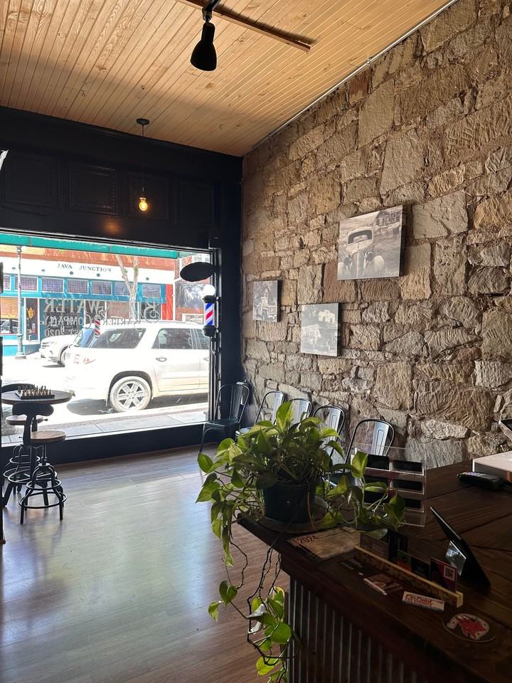 111 N Holden St #1 - Photo 7 of 9