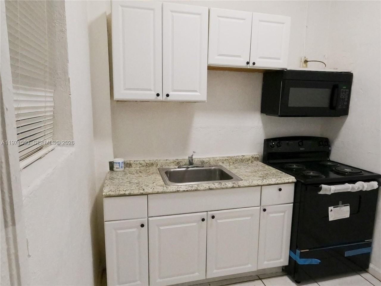 1120 Nw 64th St - Photo 2 of 7