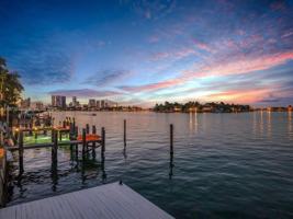 featured image of 279 N Hibiscus Dr #0