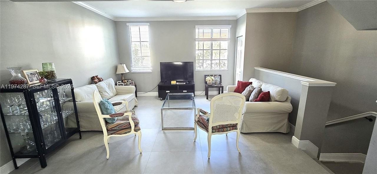 2945 Ne 185th St #1412 - Photo 5 of 39