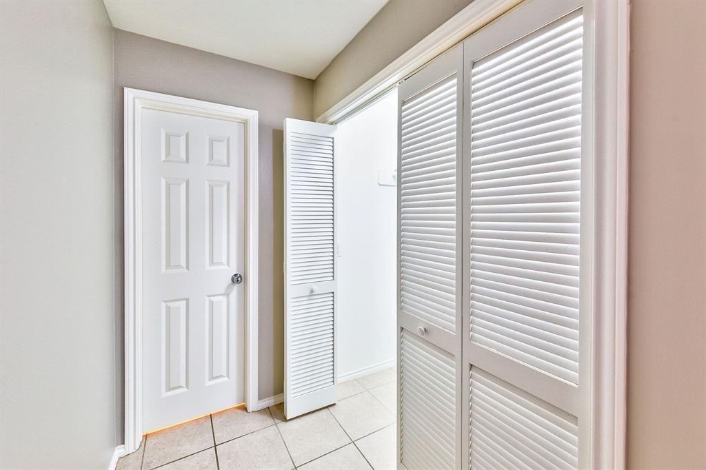 1247 West 17th Street - Photo 7 of 15