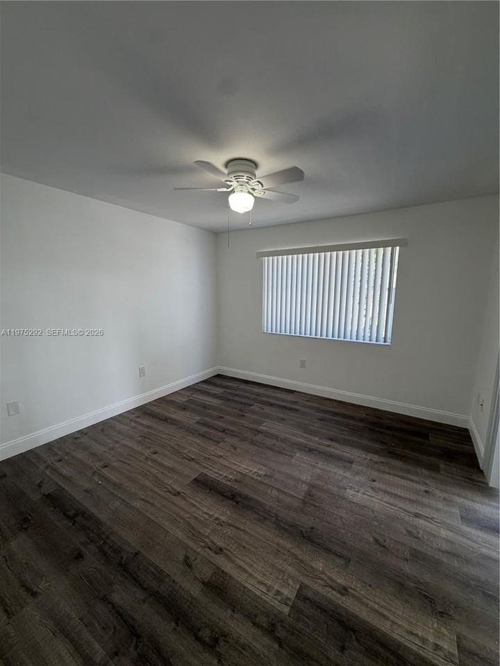 8670 Sw 212th St #203 - Photo 4 of 11