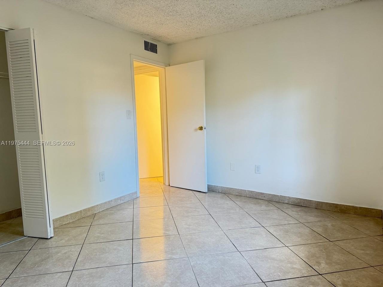 4304 Nw 9th Ave #2-1C - Photo 7 of 16