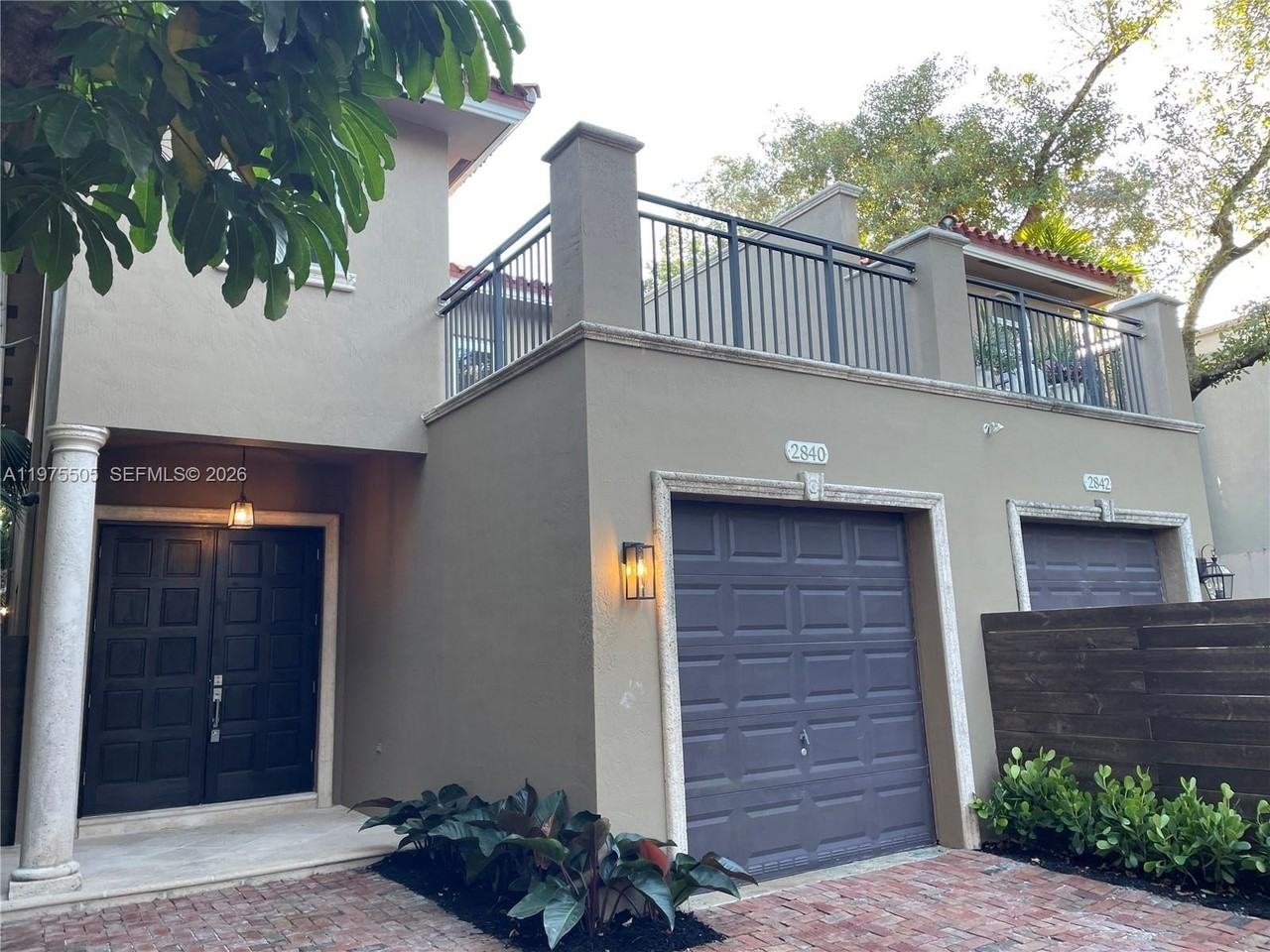 2840 Shipping Ave #2840 - Photo 3 of 29