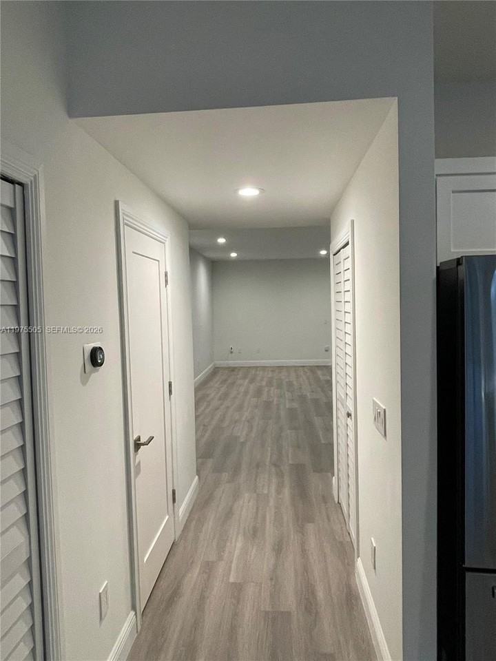 2840 Shipping Ave #2840 - Photo 6 of 29