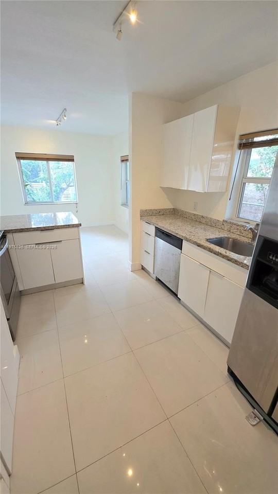 5715 Nw 6th Ave #0 - Photo 7 of 50