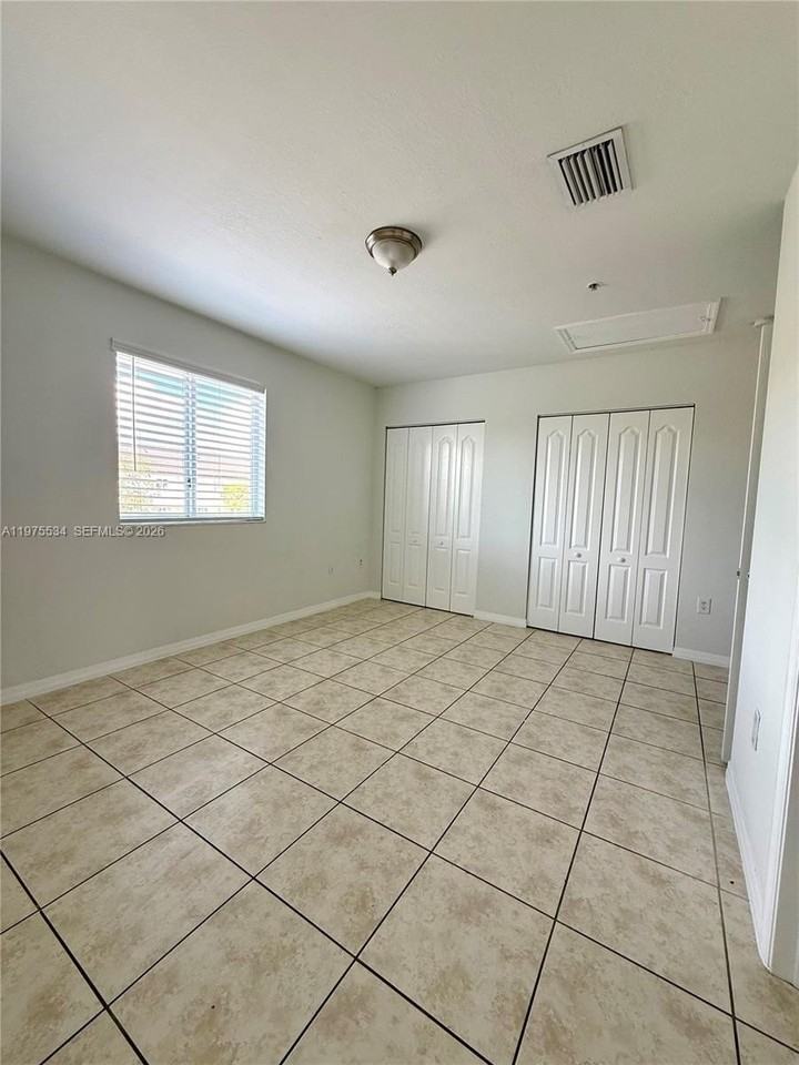 8851 Nw 112th Ave #219 - Photo 2 of 10