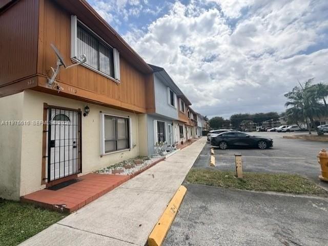 8360 Nw 8th St #3-2 - Photo 2 of 32