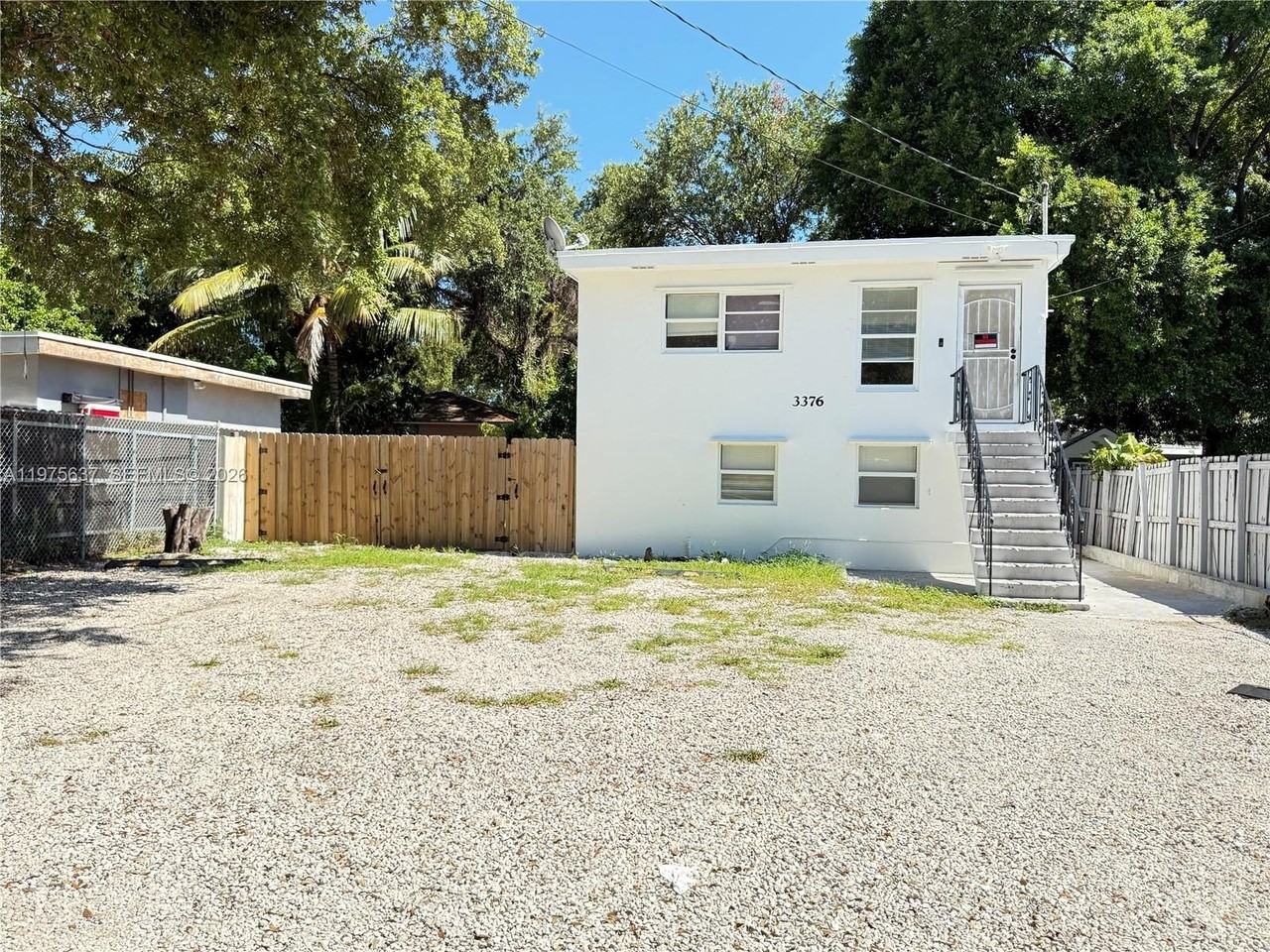 3376 Nw 49th St #B - Photo 3 of 14