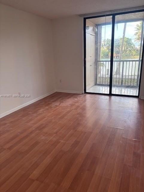 14211 N Kendall Dr #109E - Photo 6 of 9