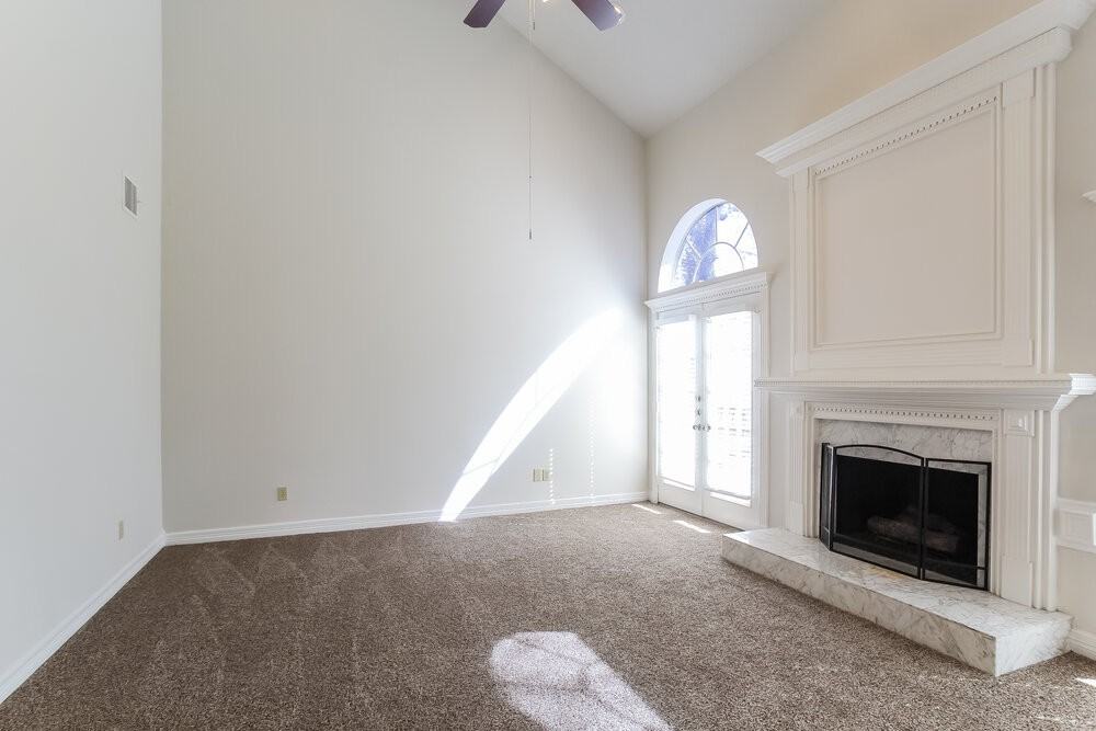 3407 El James Dr - Photo 4 of 17