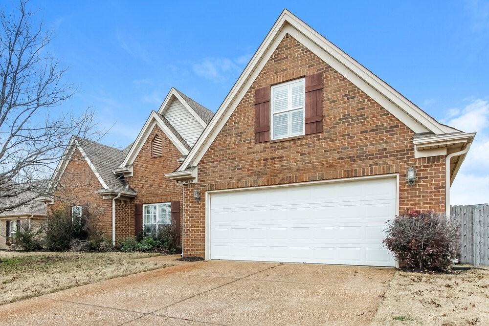 3080 Greenhouse Dr - Photo 5 of 17