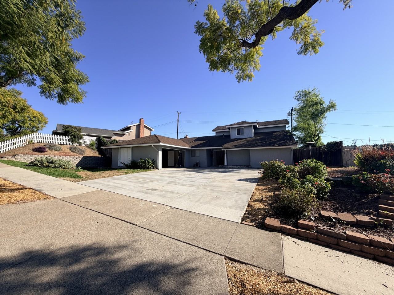 1624 Mimosa Pl #1 - Photo 2 of 46