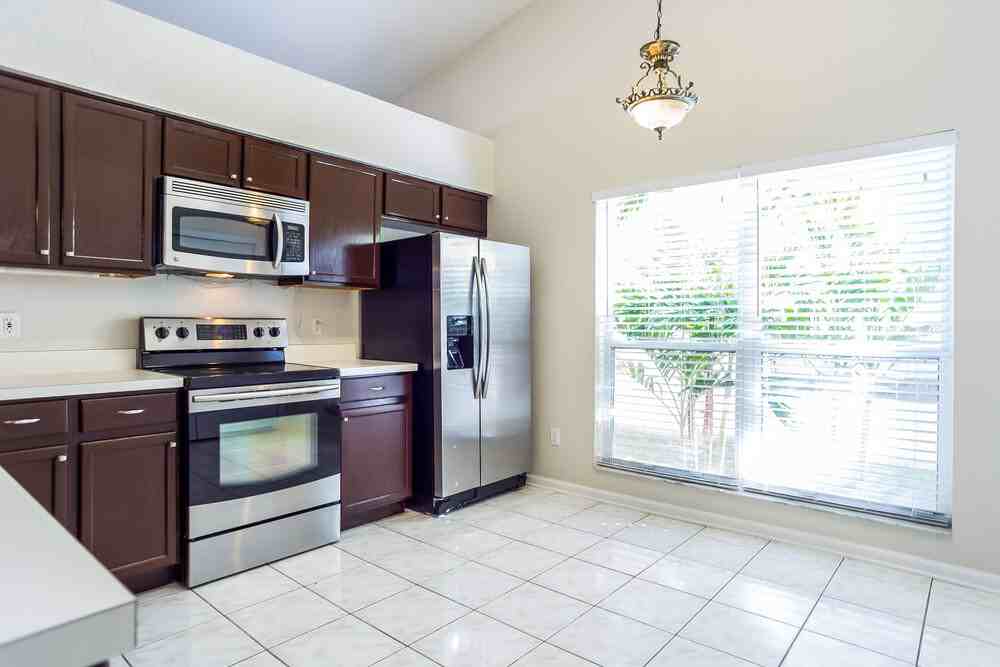 354 Hanging Moss Cir - Photo 7 of 18