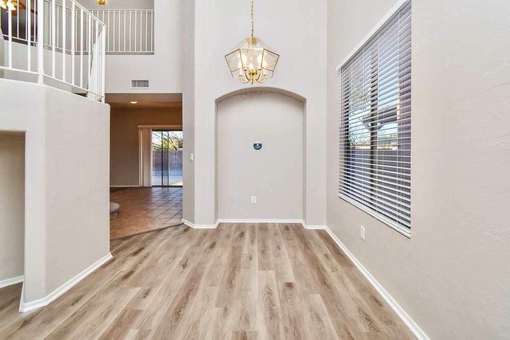 8757 E Chimney Spring Dr - Photo 5 of 17