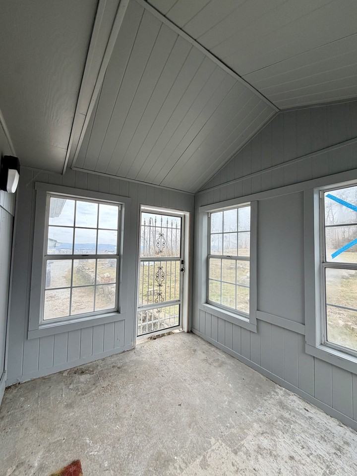 253 Magnolia Ave #C - Photo 3 of 13