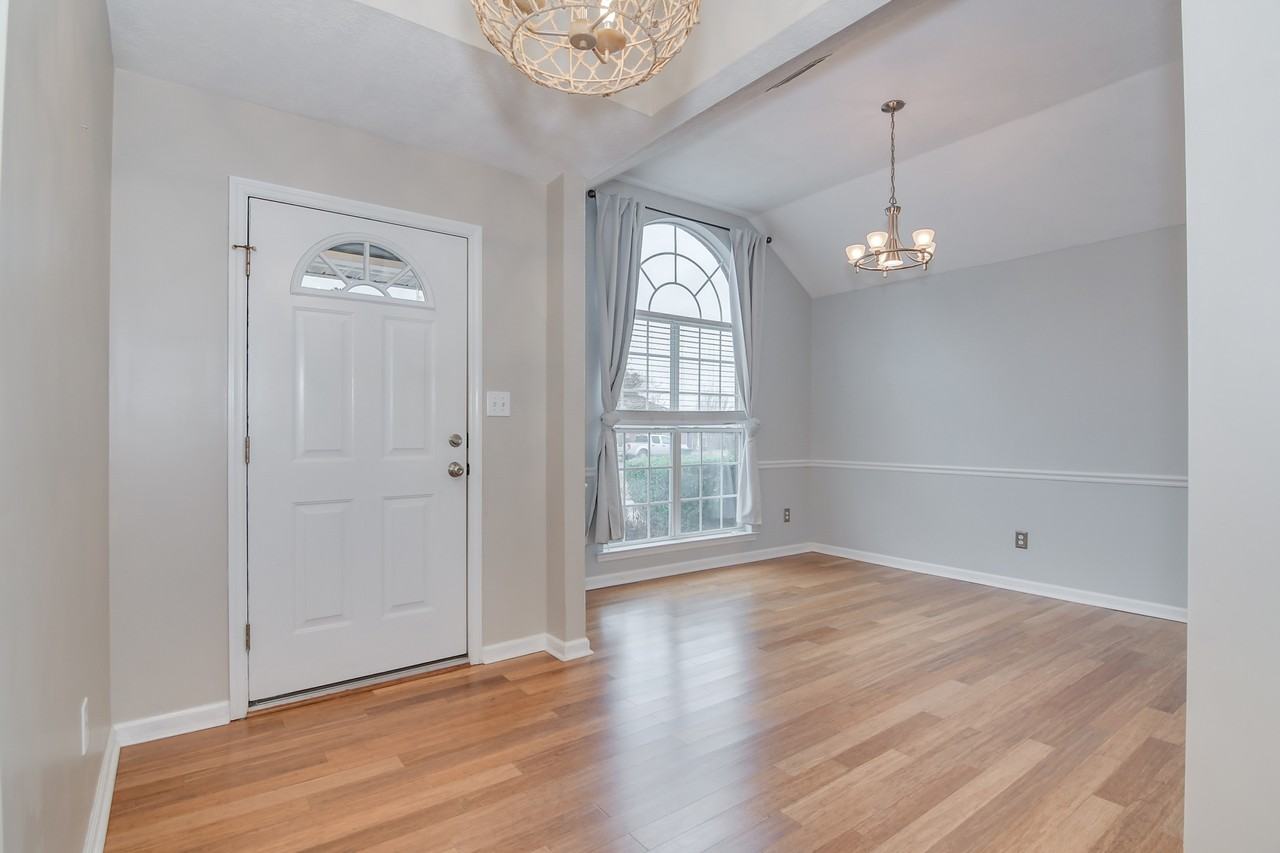 529 Saint Julian Pl #1 - Photo 4 of 29