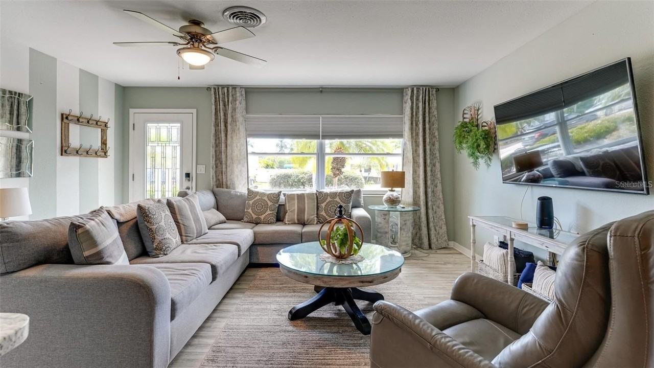 6904 9th Ave Nw - Photo 5 of 33