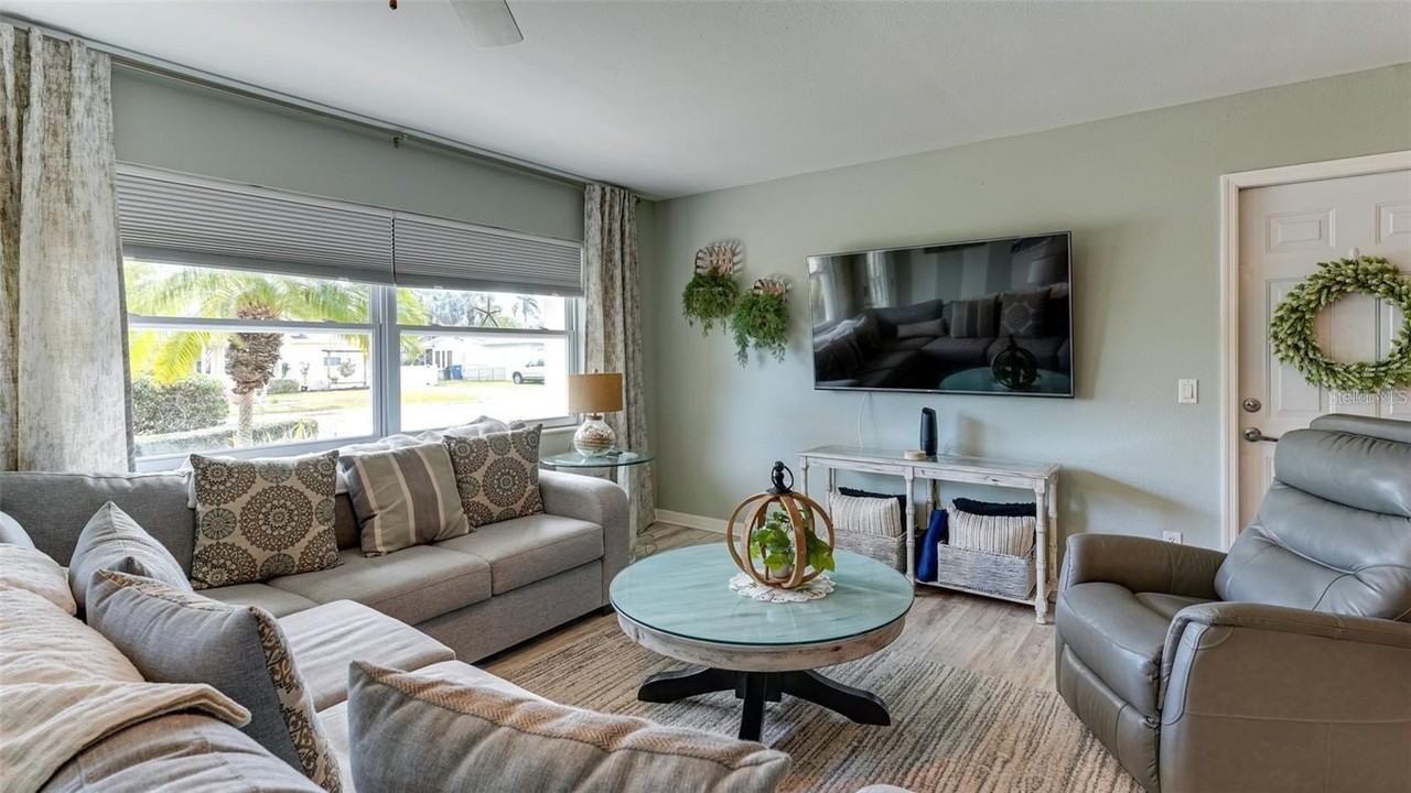 6904 9th Ave Nw - Photo 6 of 33