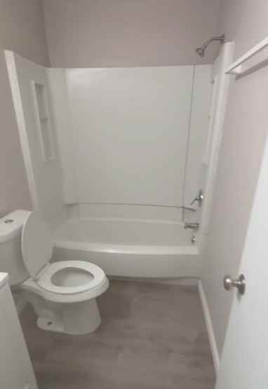 305 Lynnwood Drive16 #16 - Photo 2 of 7