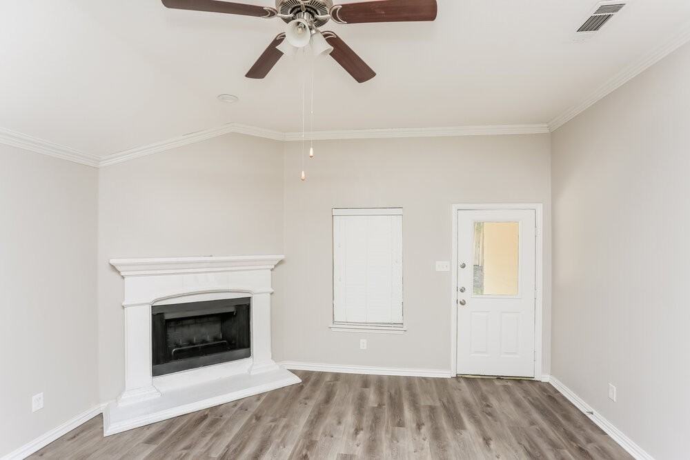 7413 Errandale Dr - Photo 3 of 16