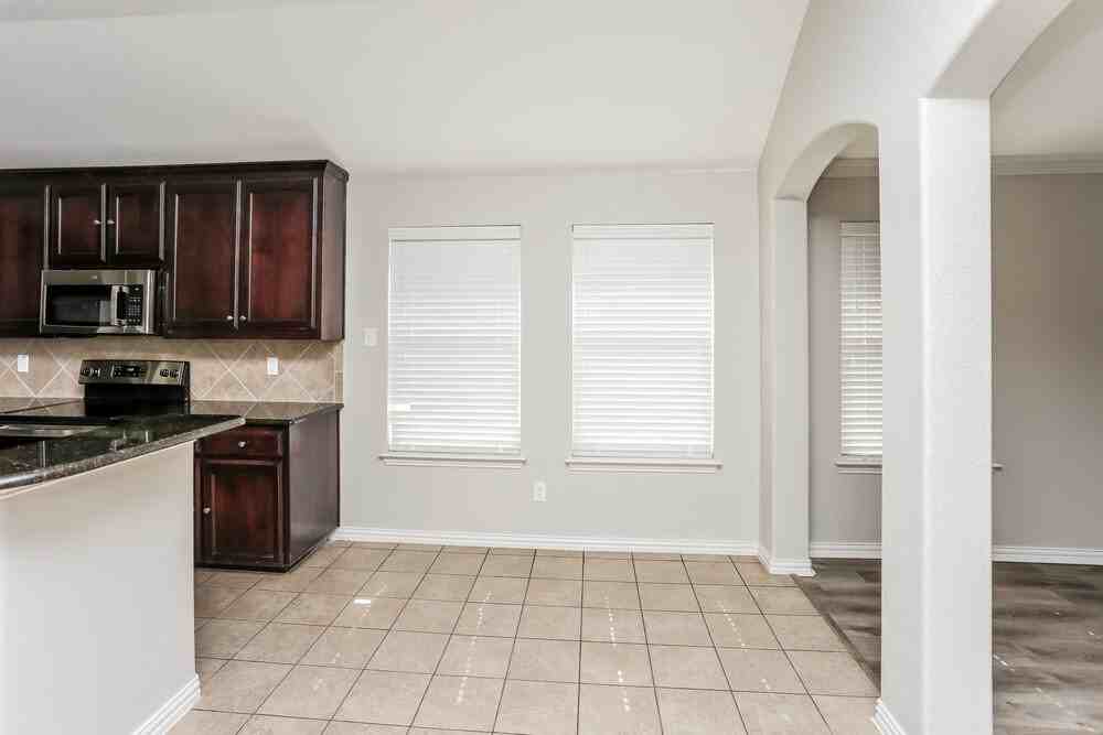 7413 Errandale Dr - Photo 6 of 16