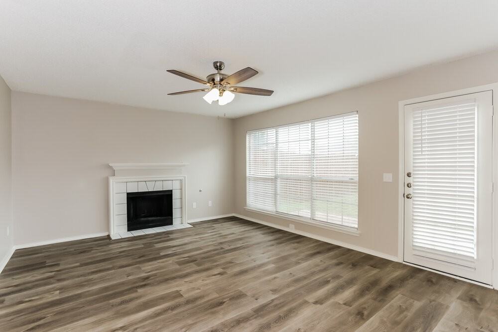 1631 Chapman St - Photo 4 of 17