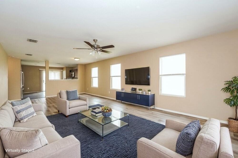 10564 Flagstaff Run - Photo 3 of 19