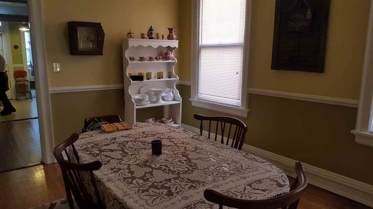 Fabulous 2BR Apartment on Arthur Ashe Blvd! - Photo 6 of 13