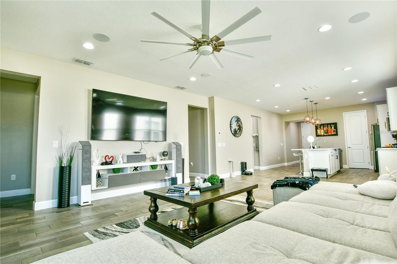 309 Irving Bend Dr - Photo 6 of 16