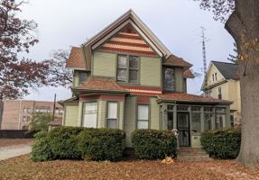 featured image of 1515 Peck St