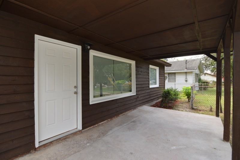 1928 Wylie Dr - Photo 3 of 27